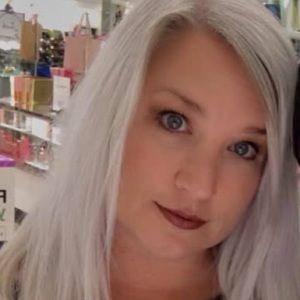 Meet your Posher, Ronette